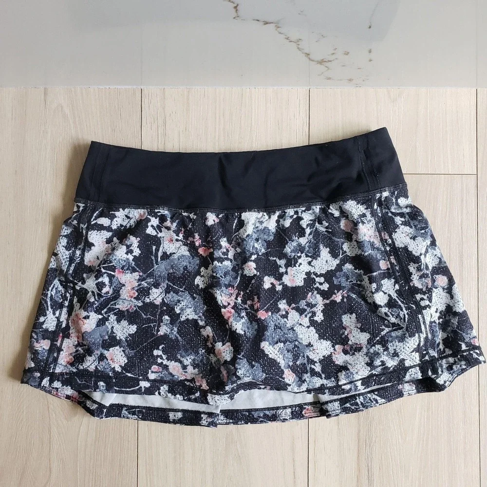Lululemon Pace Rival Skirt Womens 4 Spring Bloom Black Swift Skort W8849R